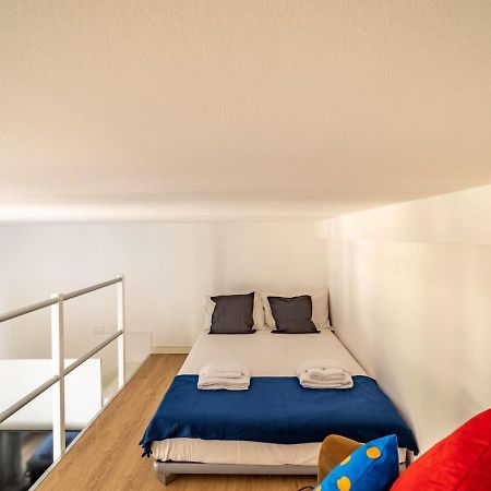 The Best Rent - Lovely Loft With Balcony Near Piazza Vetra Milan Bagian luar foto