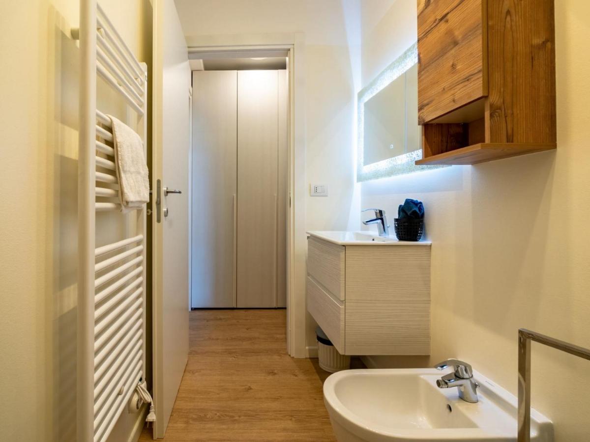The Best Rent - Lovely Loft With Balcony Near Piazza Vetra Milan Bagian luar foto